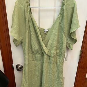 A.U.W. NWT SZ 3X Green light linen texture dress